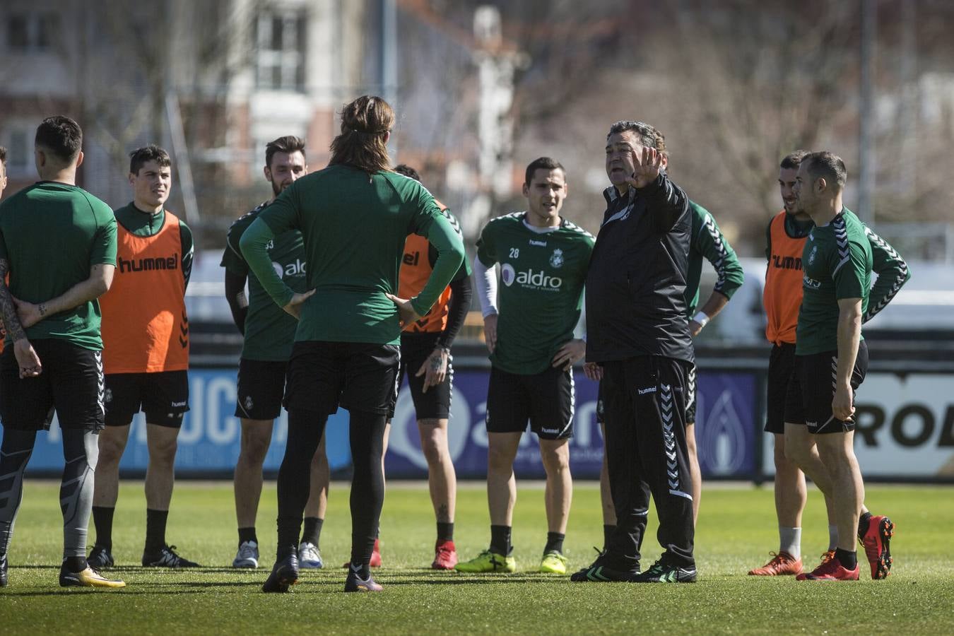 Fotos: Entrenamiento del Racing para preparar su visita a Barakaldo