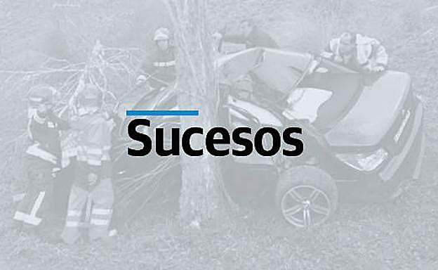 Detenido por entrar a robar en dos bares de Cartes tras romper la puerta con una tapa de alcantarilla