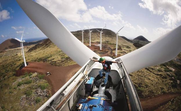 El Gobierno ofrece casi un millón de euros en ayudas para las energías renovables