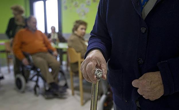 El PP pide mejoras para asegurar la sostenibilidad del sistema de Dependencia