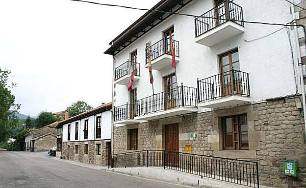 Molledo eleva sus cuentas municipales un 10% y duplica el capítulo dedicado a inversiones