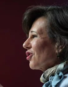 Imagen secundaria 2 - Ana Botín: «Cantabria tiene un gran futuro y el Santander estará ahí»