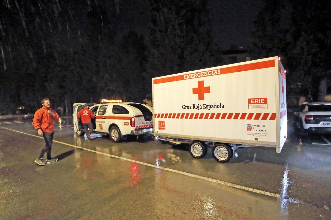 Fotos: Rescate de niños y monitores