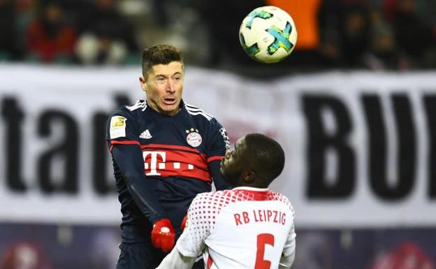 Robert Lewandowski, en un partido contra el Leipzig. 