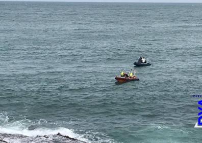 Imagen secundaria 1 - Hallan el cadáver de una vecina de Castro Urdiales de 62 años flotando en la zona del Pocillo