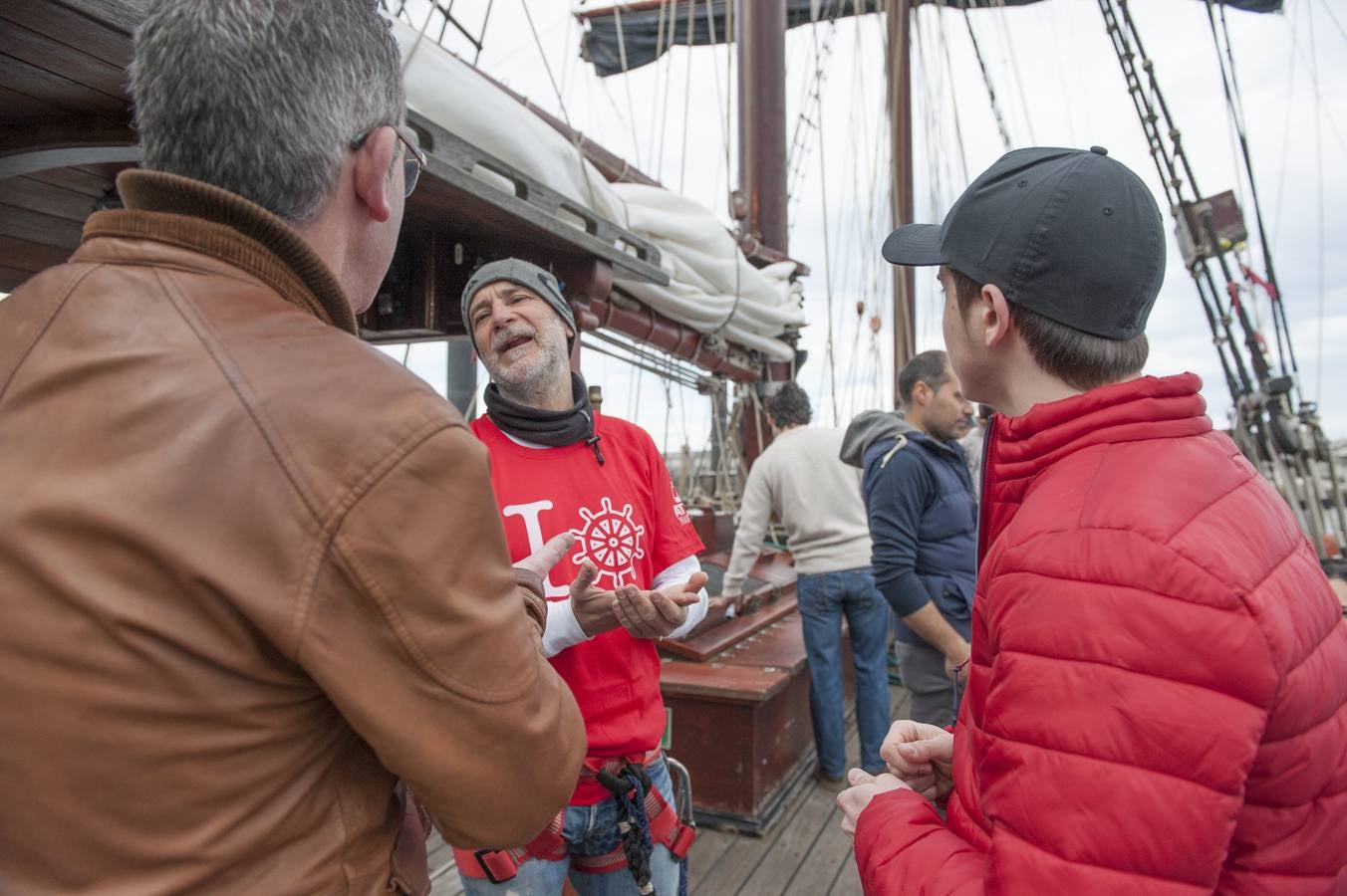 Fotos: La goleta &#039;Atyla&#039; atraca en el puerto de Laredo