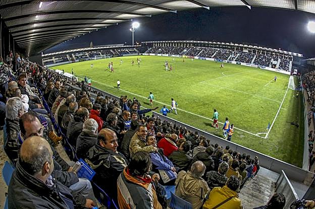 La afición gimnástica abarrota las gradas de El Malécon. :