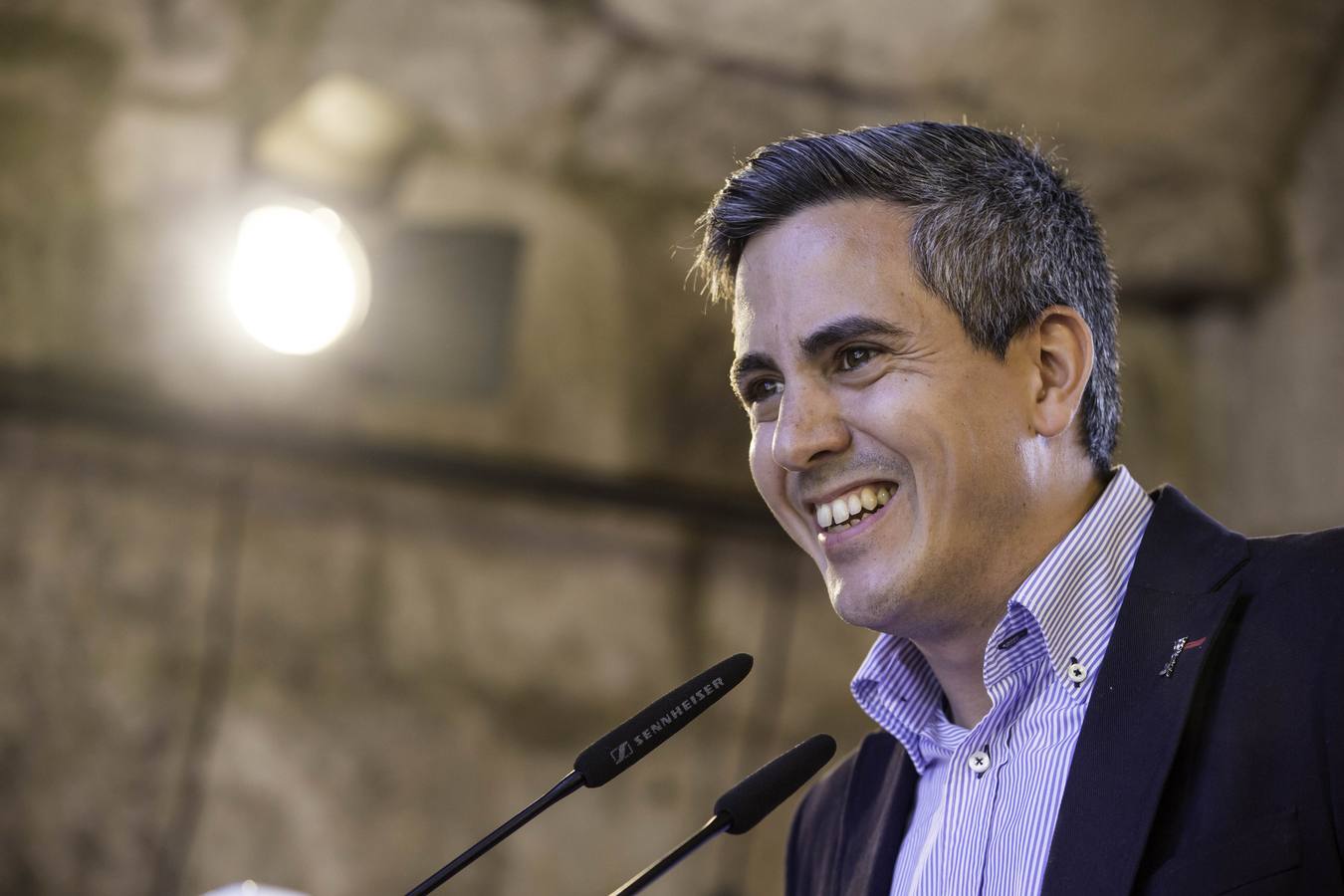 El secretario general del PSOE ha presidido este sábado la clausura de unas jornadas sobre municipalismo organizadas por los socialistas cántabros en Cartes