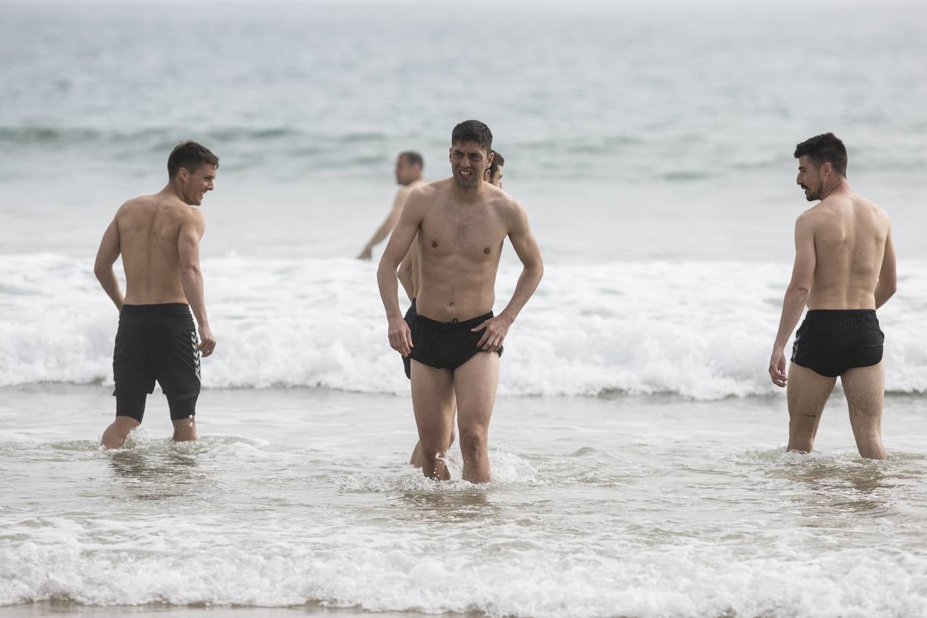 Fotos: El Racing se entrena en El Sardinero