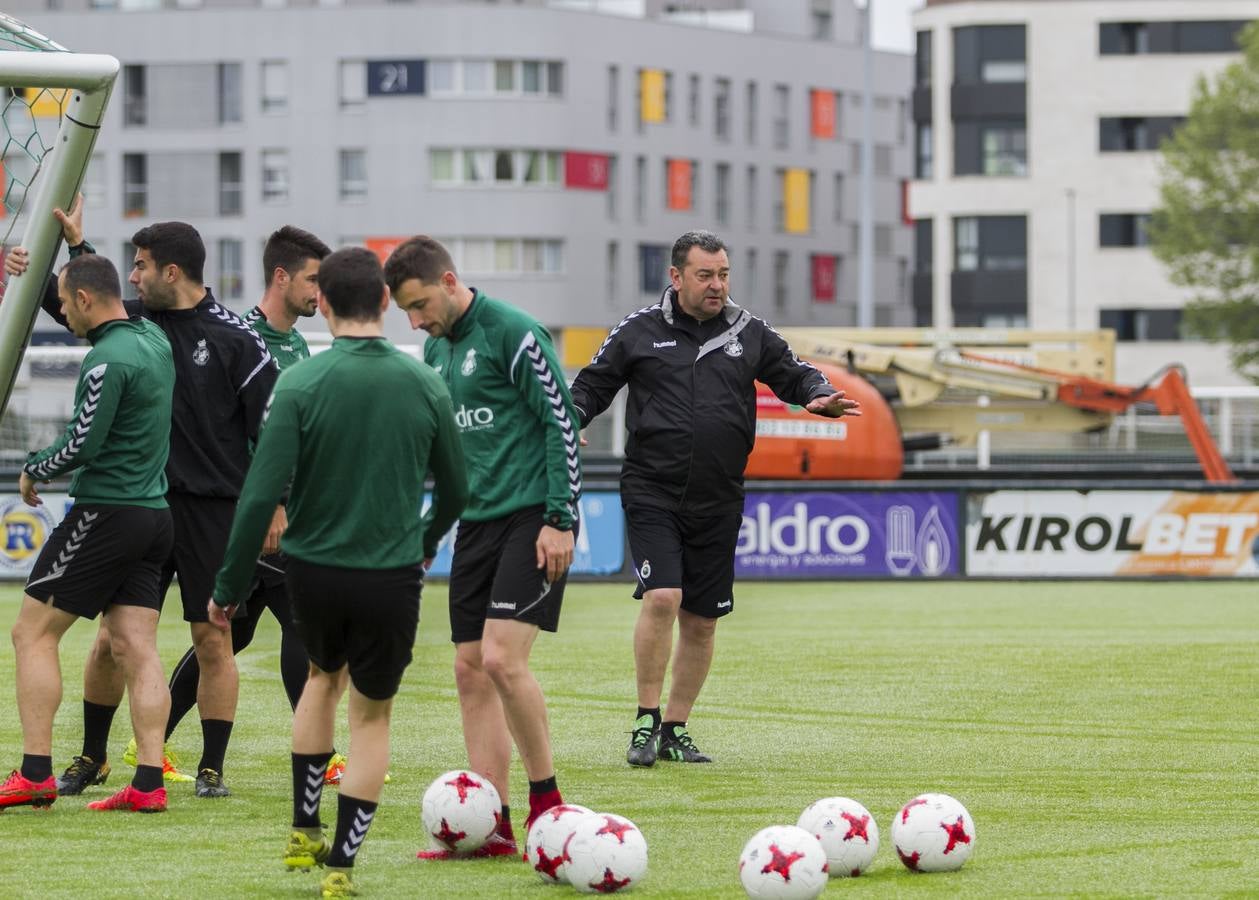 Fotos: El Racing prepara el partido de este domingo ante el UD Logroñés