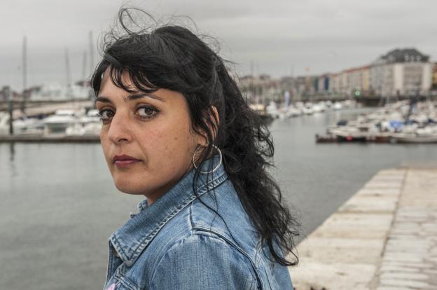 La activista rumana Amelia Tiganus visitó el miércoles Santander para contar su durísima experiencia como prostituta. 