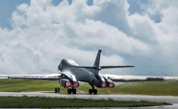 Alarma en el Pentágono: sus aeronaves están cayendo como moscas