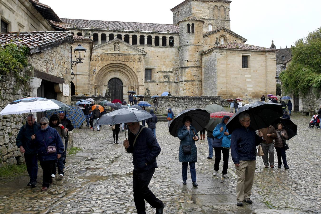 Fotos: La lluvia no da tregua a Cantabria