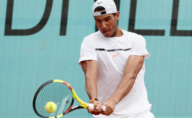 Rafa Nadal, entrenando para el Mutua Madrid Open. 