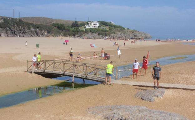 Playa de Cuberris, en Bareyo