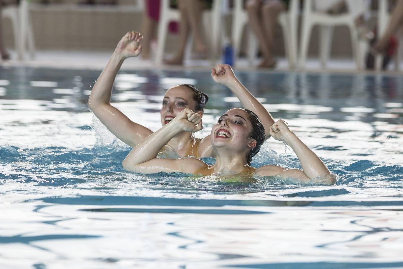 Las piscinas de Cross de Maliano reúnen a 140 sincronistas de toda España