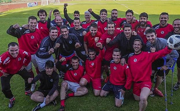 El Alavés B, primer escollo del Laredo en su búsqueda del ascenso