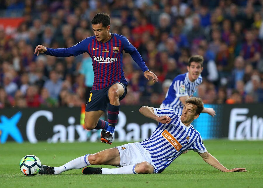 Último partido de la temporada en el Camp Nou para un Fútbol Club Barcelona que ha vivido la despedida de Andrés Iniesta y que no ha podido batir el récord de los 6.000 goles, al ganar por un solo tanto a la Real Sociedad