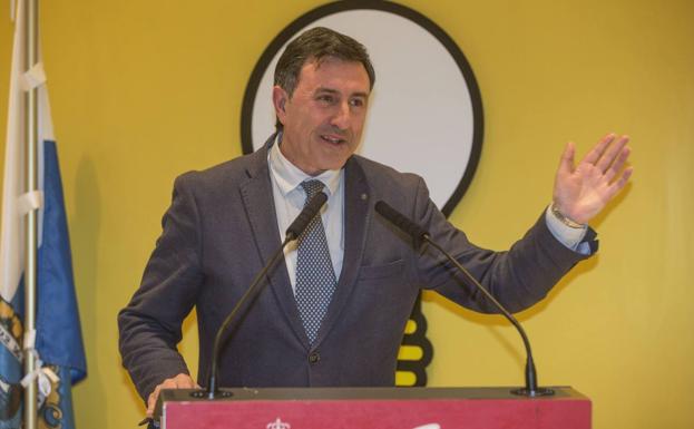 El consejero de Educación, Francisco Fernández Mañanes,