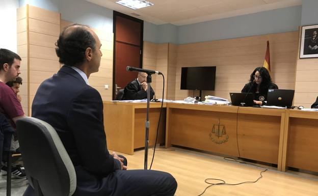 Imagen de la declaración de Ignacio Diego ante el Tribunal.