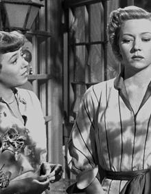 Imagen secundaria 2 - Humphrey Bogart y Gloria Grahame junto a los secundarios de 'En un lugar solitairo' (1950),Frank Lovejoy, Jack Reynolds y Jeff Donnell.