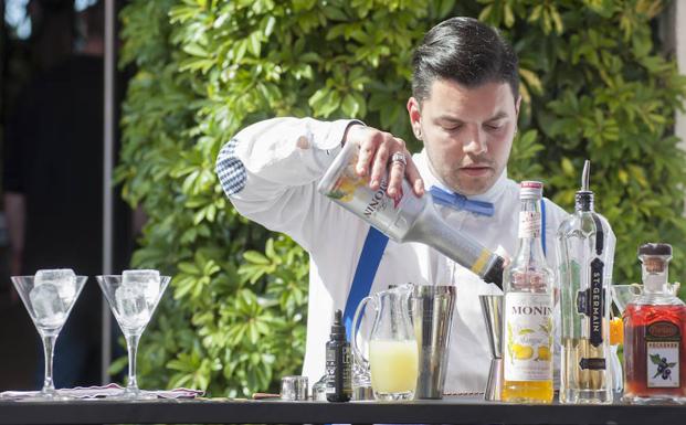 Un gin tonic «ideal para cuando sales de la playa»