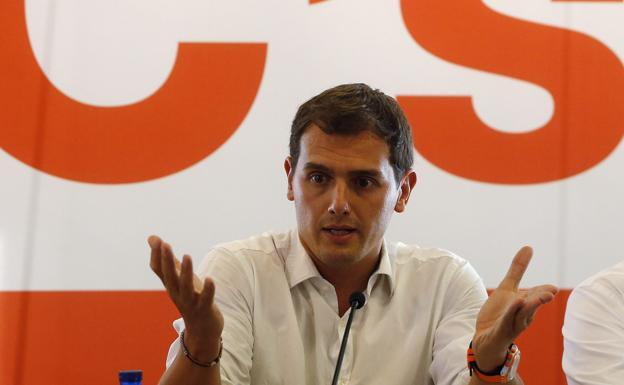 Ciudadanos exige adelanto electoral o planteará su propia moción al Gobierno