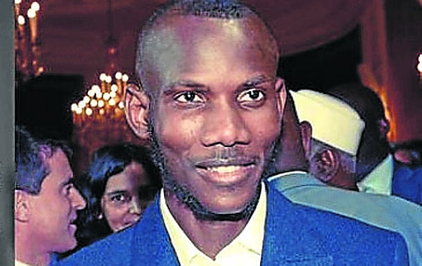 Mohssen, uno de los dos jóvenes tunecinos que salvaron en 2014 la vida a quince vecinos de un edificio que se había incendiado en Aubervilliers.