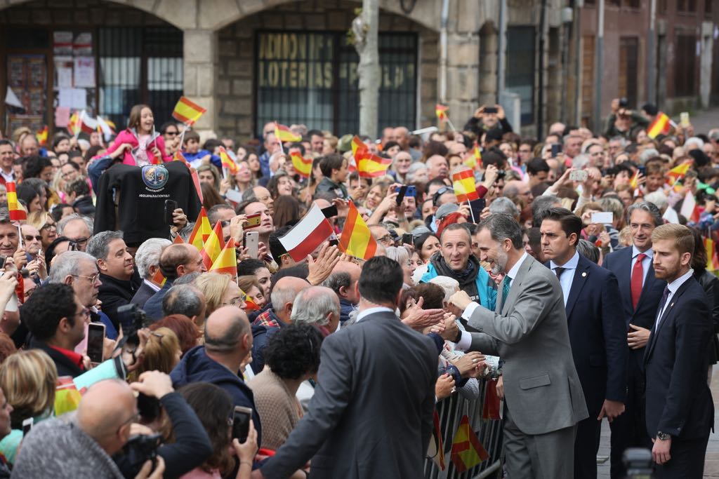 Fotos: Visita del Rey Felipe VI a Reinosa