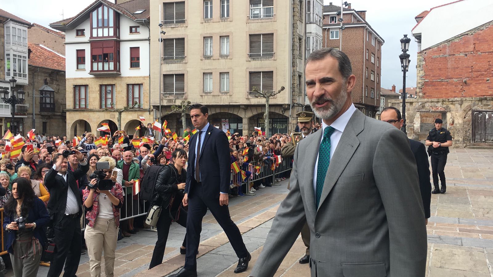 Fotos: Visita del Rey Felipe VI a Reinosa