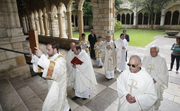 Santander celebra la misa del Corpus