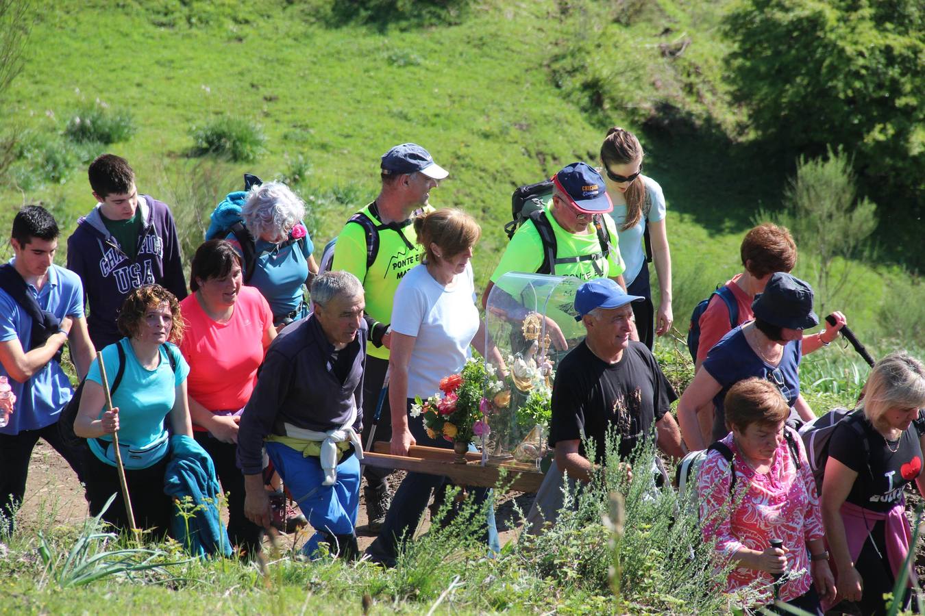 Fotos: Camaleño honra a la Virgen de la Salud