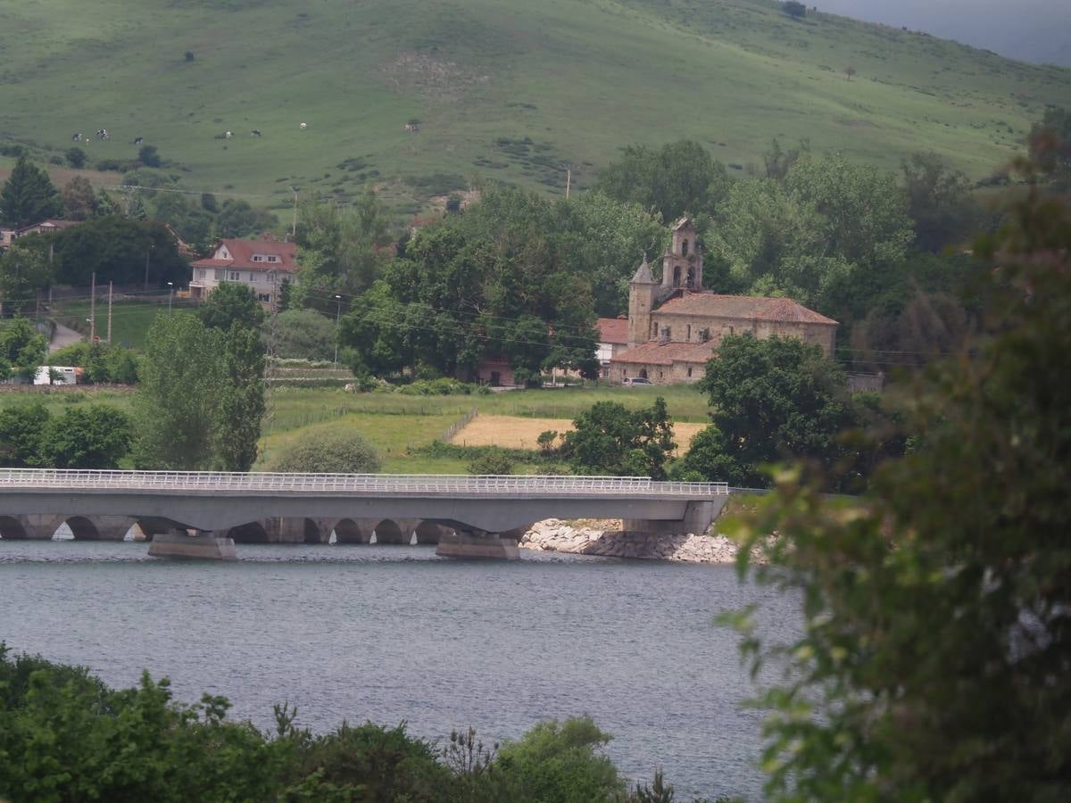 El embalse del Ebro deja atrás uno de sus años más complicados recibiendo al verano el nivel de agua al 87% de su capacidad.