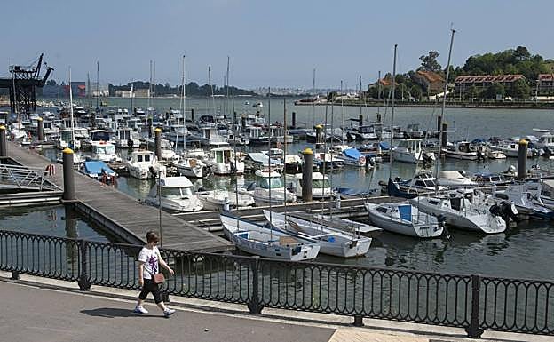 Los amarristas de la dársena de Orconera advierten sobre su «gran deterioro»