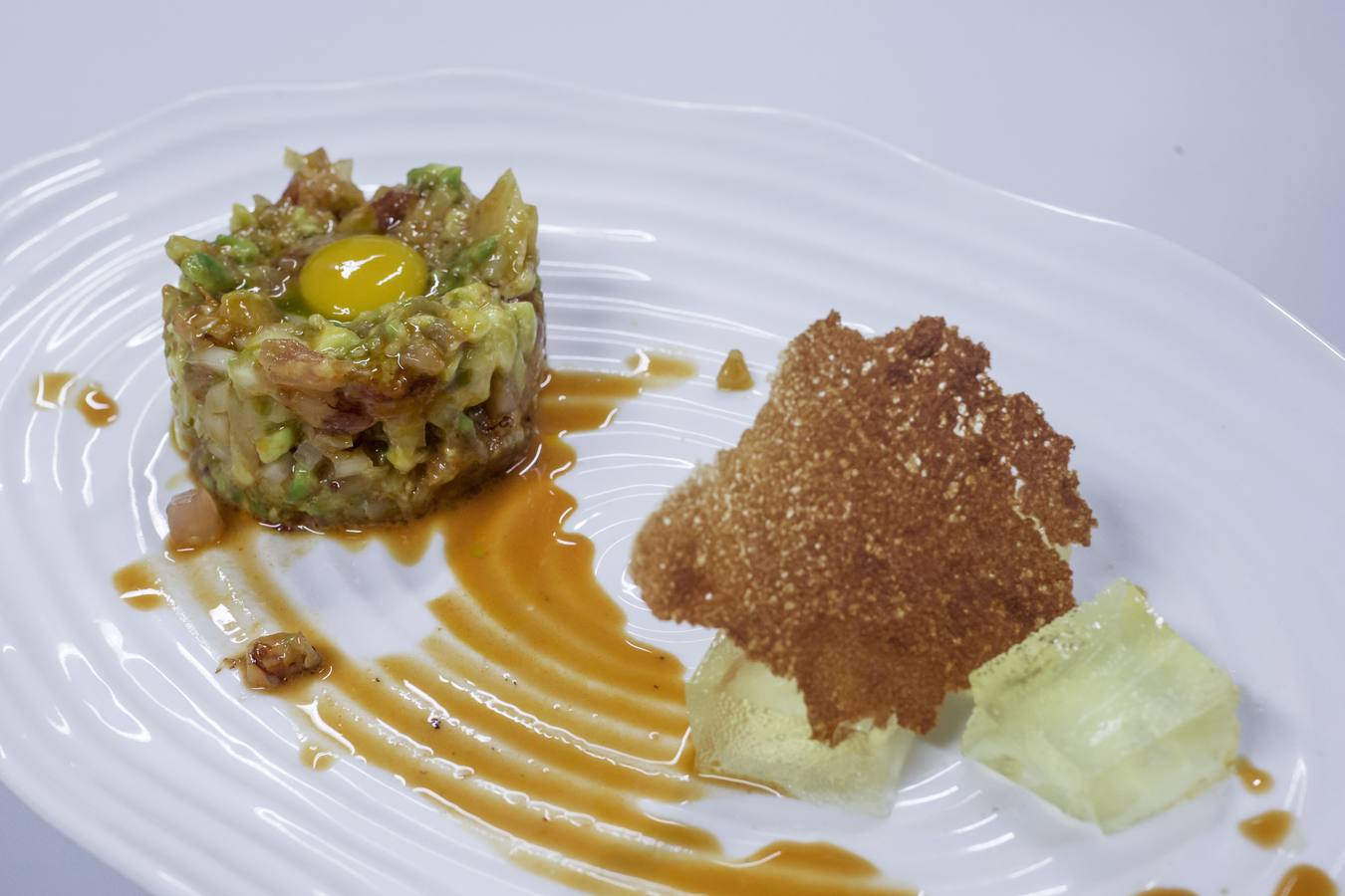 El equipo que capitanea Francisco Cotera se proclama vencedor con su pincho 'Carrillera a baja temperatura, tostadillo de Liébana, cebolla encurtida y mahonesa de piñones'