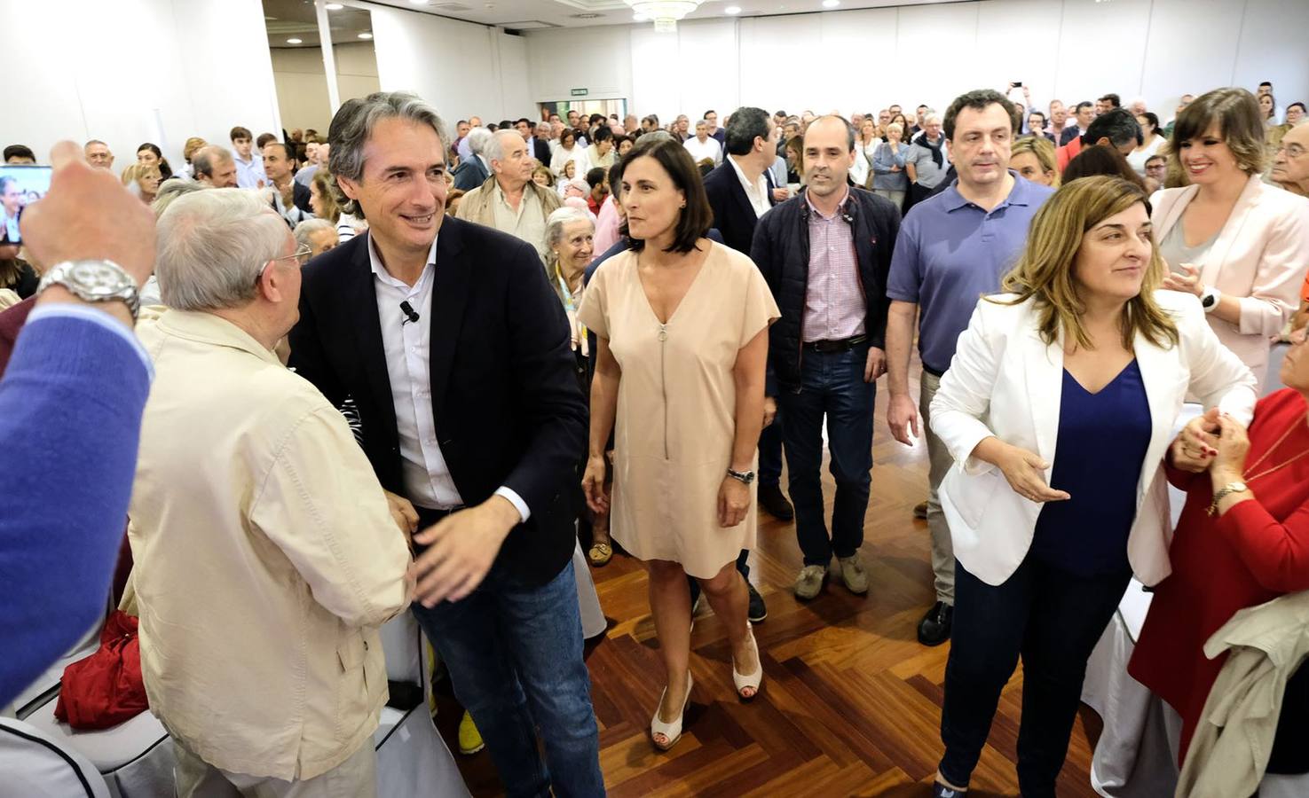 Fotos: De la Serna presenta en Santander la candidatura de Soraya Sáenz de Santamaria