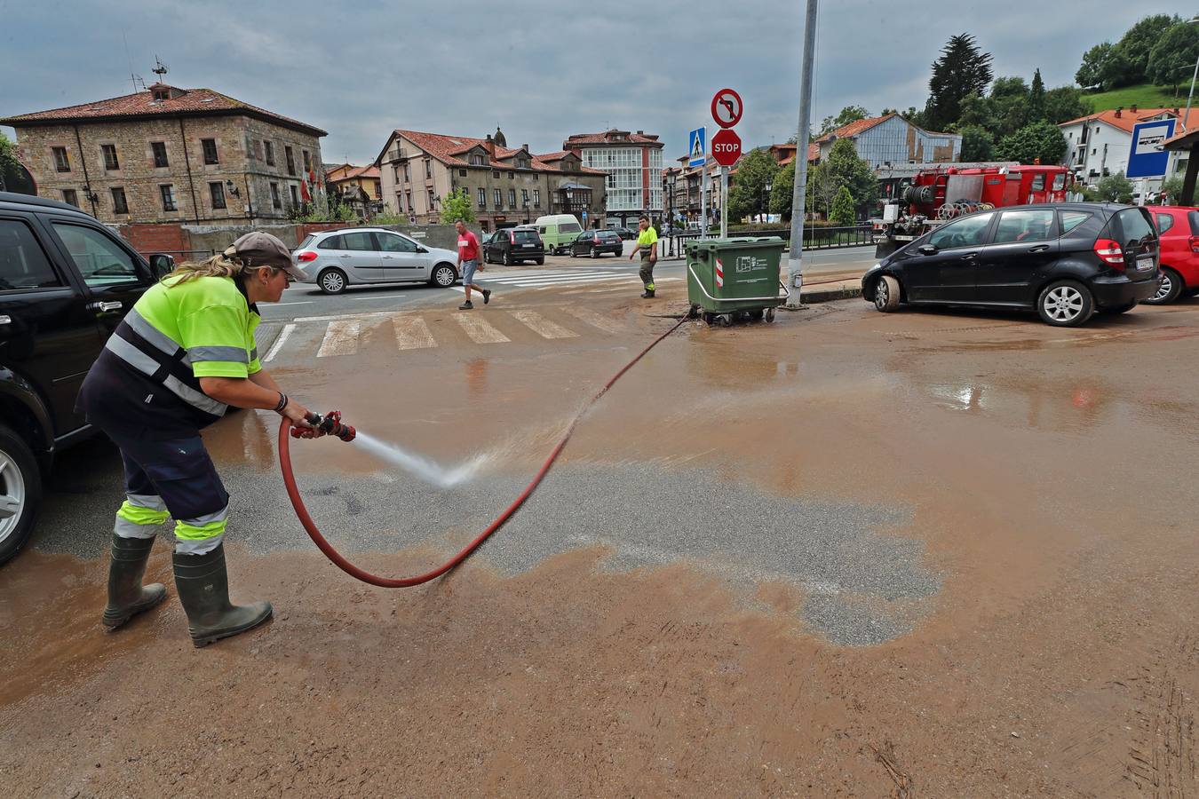 Fotos: Tromba de agua en Cabezón de la Sal