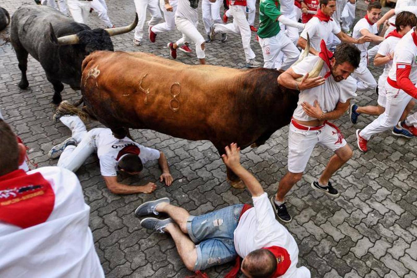 La carrera ha sido la más rápida de las fiestas con 2 minutos y 12 segundos de duración y siete heridos, todos por contusiones