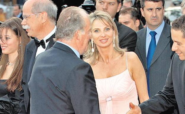 Corinna y el rey juan Carlos, en una imagen de archivo.