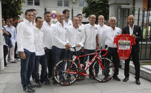 La victoria de Juanjo Cobo en la Vuelta 2011, con Geox, fue la última actuación de la estructura.