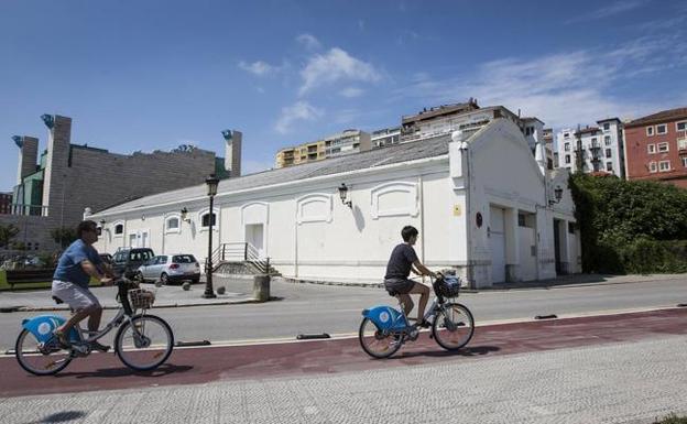 Vista de las naves de Gamazo destinadas a albergar el proyecto de sede de la colección de arte de la Fundación Enaire 