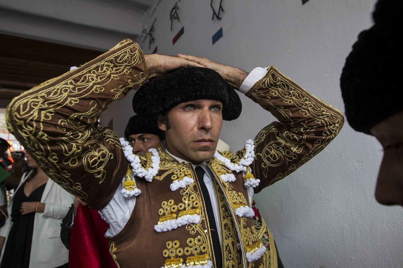 Fotos: Perera sale por la puerta grande en la segunda corrida de toros de la Feria de Santiago