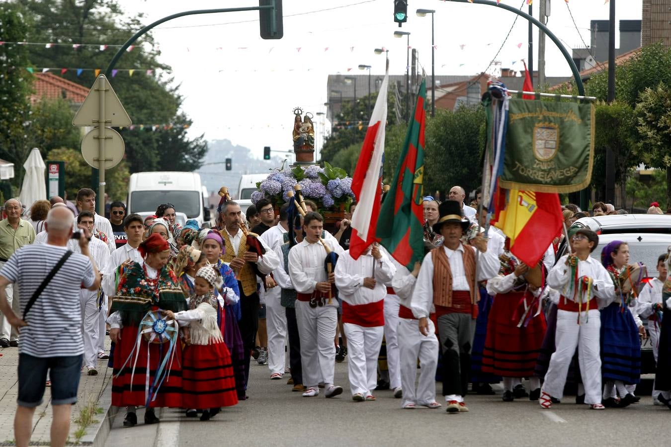 Fotos: El pueblo de Tanos honra a su patrona Santa Ana