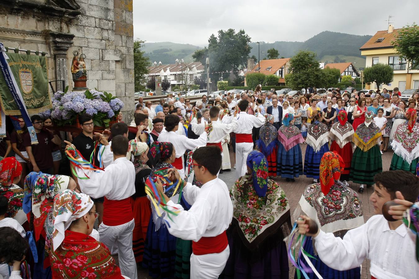 Fotos: El pueblo de Tanos honra a su patrona Santa Ana