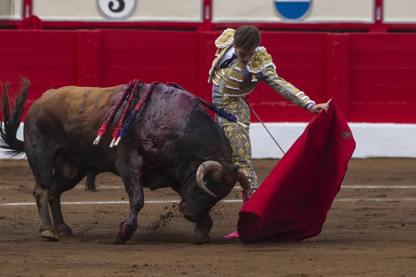 Fotos: Ponce, El Juli y Ginés Marín