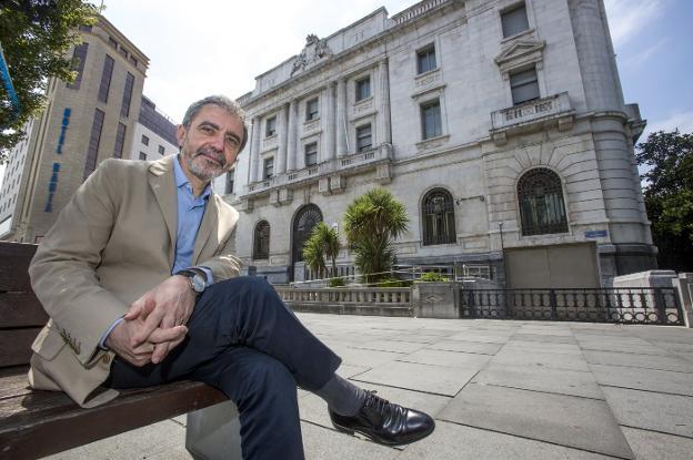 Manuel Borja-Villel renovó en enero por otros cinco años como director del Reina Sofía. Su fe en el Archivo Lafuente ha sido esencial para alcanzar el acuerdo.