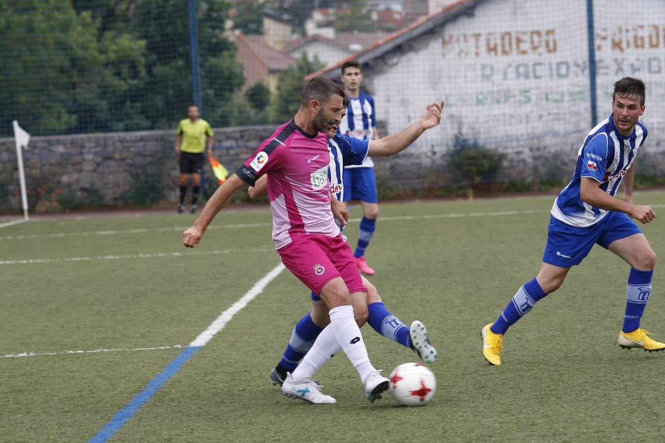 Fotos: Imágenes del partido Naval-Gimnástica