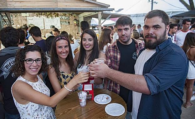 Los hosteleros destacan el «éxito» de la Feria de Día con un aumento de público