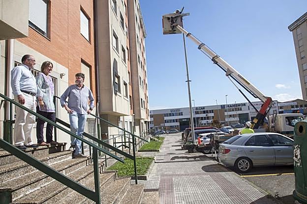 La alcaldesa supervisó los trabajos que se están realizando en estos días. en la zona de Cros