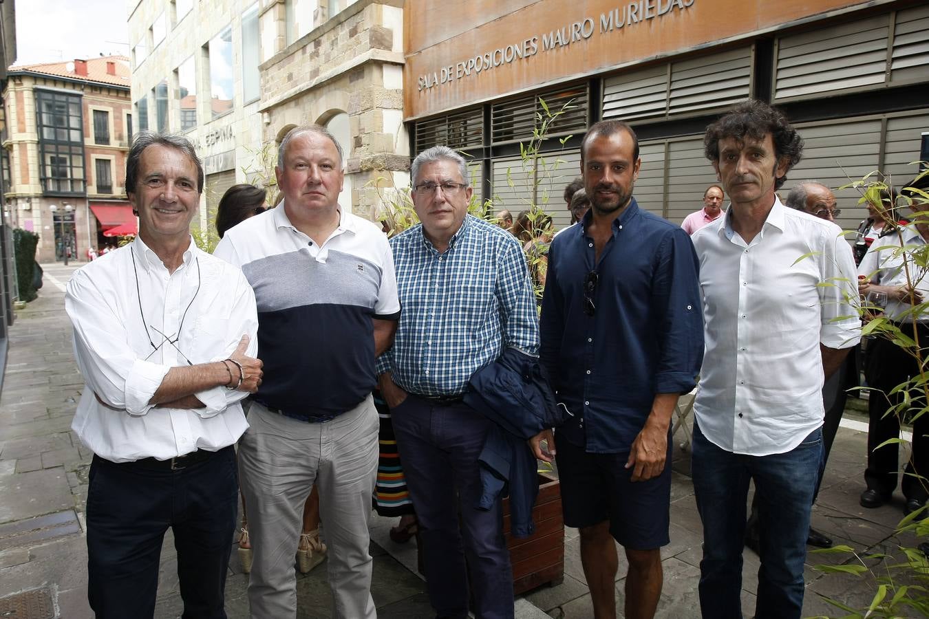 Jesús de Castro, José Manuel García Lahidalga, Luis Ángel Sánchez, Avelino Ordóñez y Serafín Castillo.